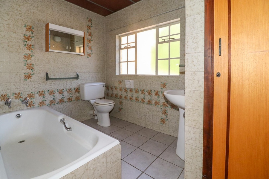 To Let 3 Bedroom Property for Rent in Irene Park North West